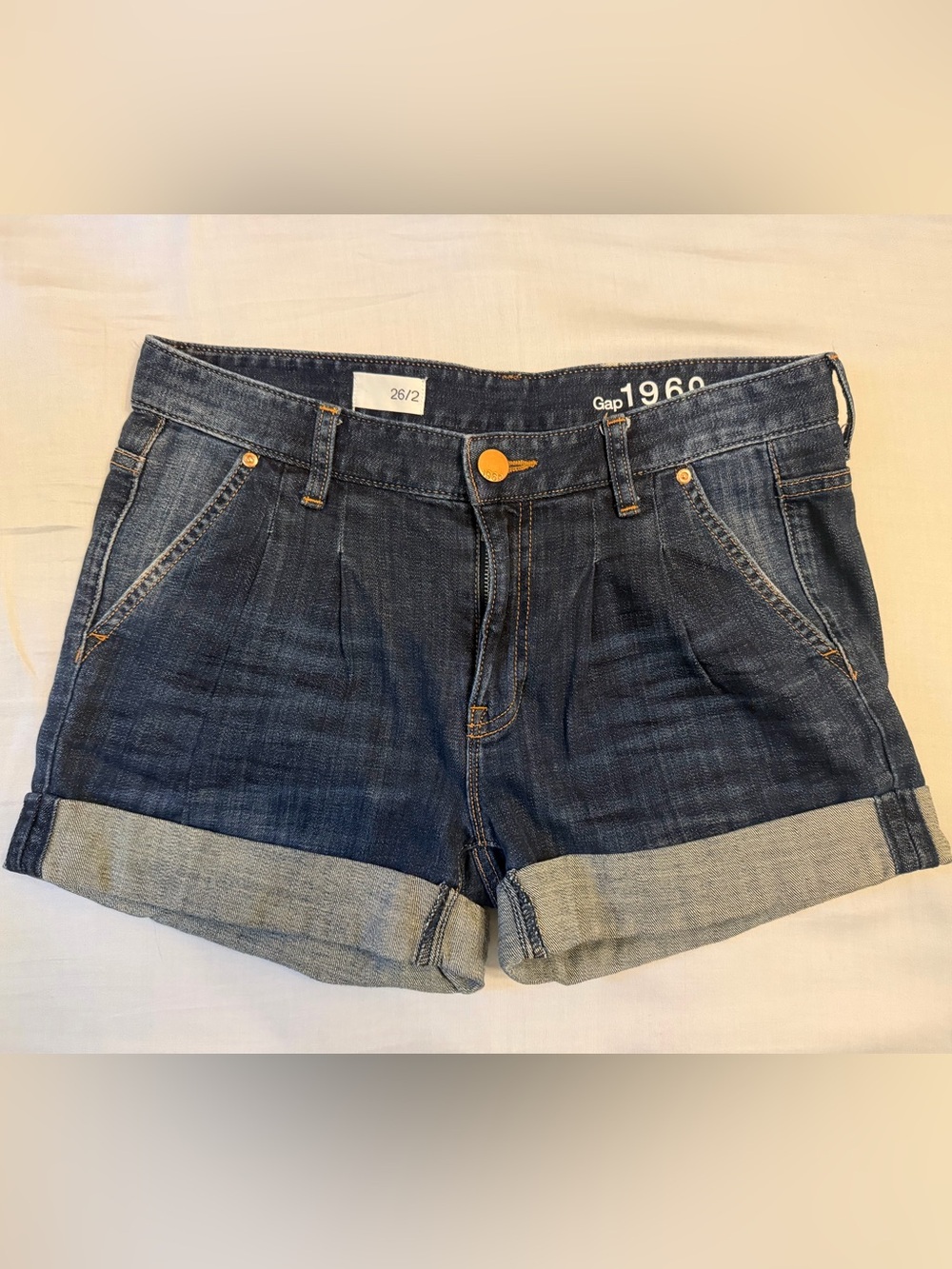 Gap 1969 Denim Shorts Size 26/2 Dark Wash Cuffed Trouser Style
